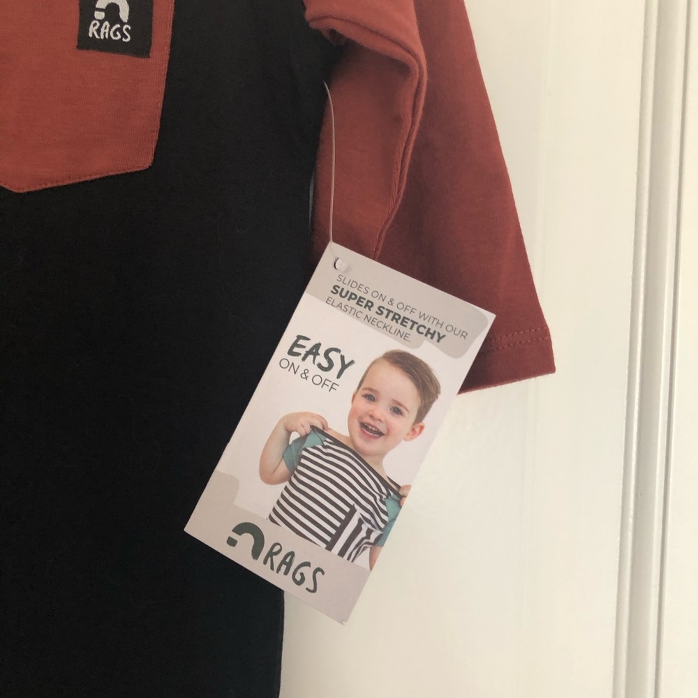 RAGS 3/4 Sleeve Henley Pocket Romper - Picture 3 of 5